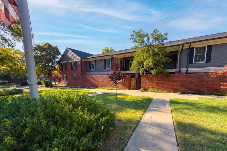 Photo 17 of 20 of 5025 Hillsboro Pike, Nashville, TN
