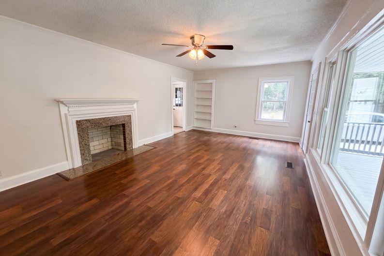 Photo 9 of 21 of 5710 Edgehill Rd, Sumter, SC
