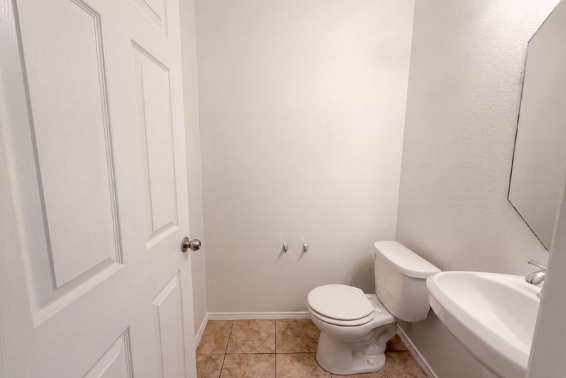 Photo 12 of 20 of 2603 Snow Bird Dr, Harker Heights, TX