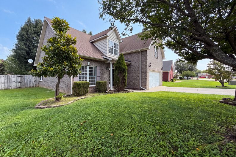 Photo 21 of 24 of 2642 Westhaven Dr, Murfreesboro, TN