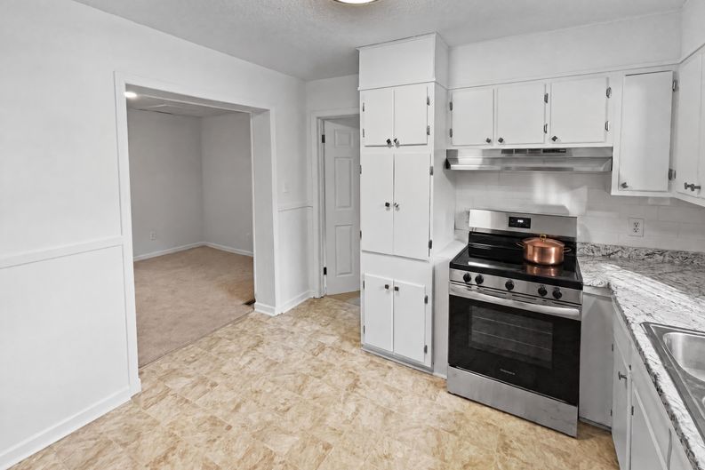 Photo 20 of 28 of 4028 Catalpa Ave, Knoxville, TN