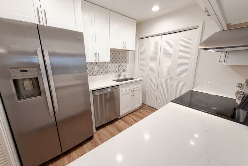 Photo 15 of 24 of 1013 Dunbar Dr, Atlanta, GA
