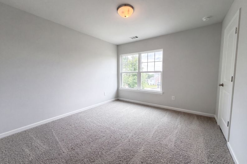 Photo 10 of 27 of 8618 Blair Ct, Douglasville, GA