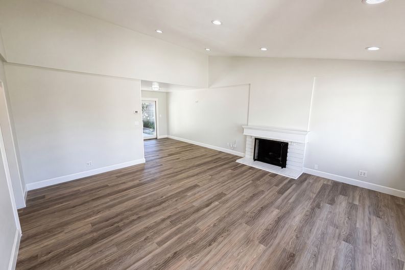 Photo 6 of 23 of 23732 San Dona, Laguna Hills, CA