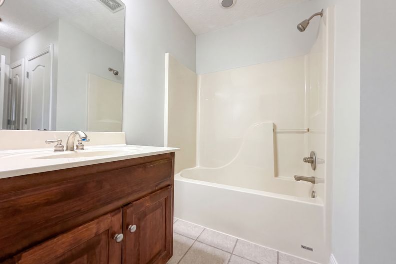 Photo 16 of 22 of 118 Pilot Knob Ln, Hendersonville, TN