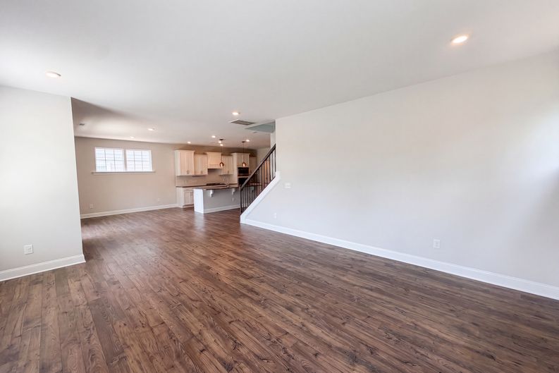 Photo 6 of 17 of 1102 Meadow Pond Dr, Durham, NC