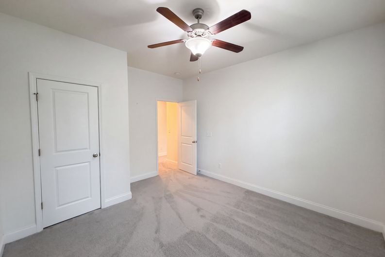 Photo 10 of 24 of 301 Freeland Way, Moncks Corner, SC