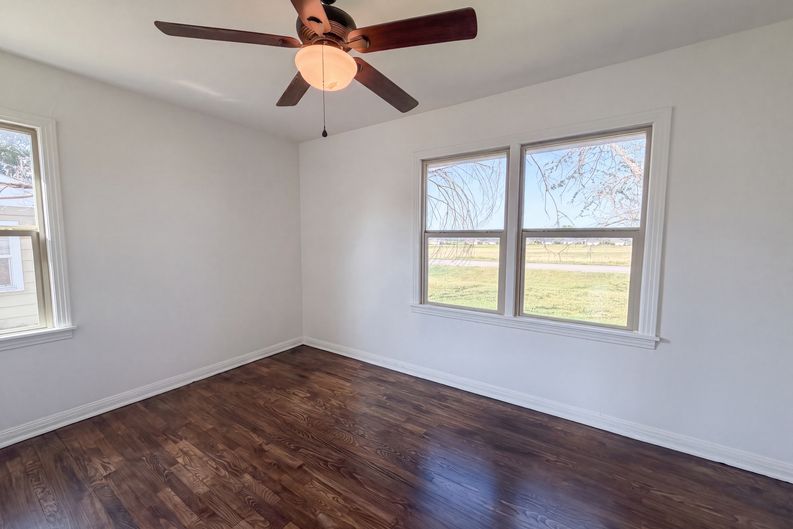 Photo 10 of 17 of 2901 Acton School Rd, Granbury, TX