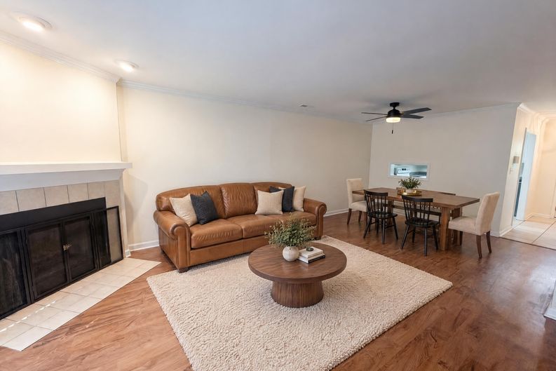Photo 6 of 15 of 5621 Split Oak Way, Raleigh, NC