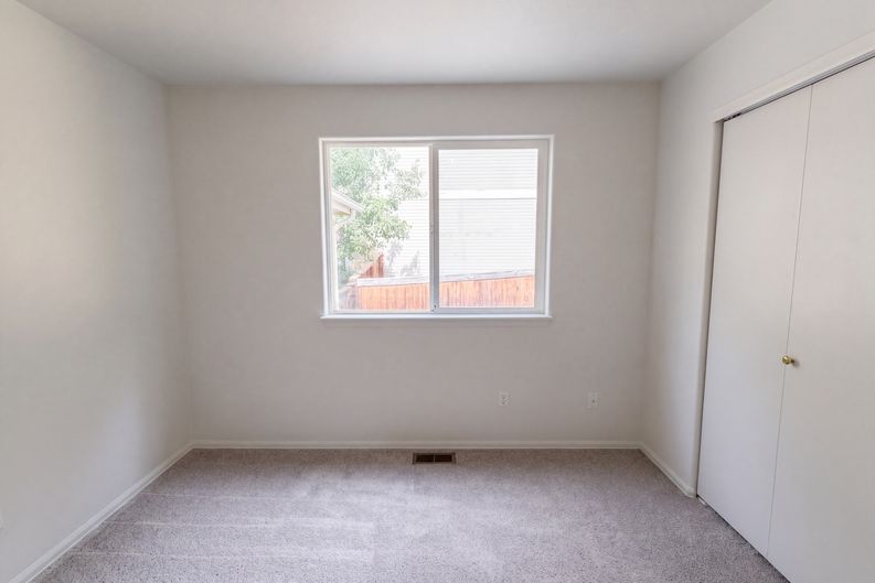 Photo 16 of 40 of 821 Sage Sparrow Cir, Highlands Ranch, CO