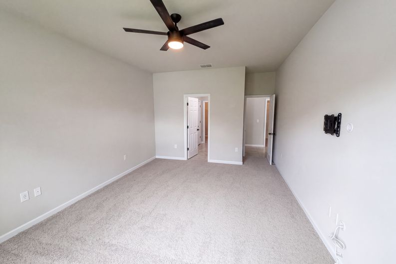 Photo 4 of 26 of 964 Corbin Cir SW, Palm Bay, FL
