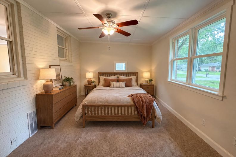 Photo 13 of 23 of 1521 Herrin Ave, Charlotte, NC