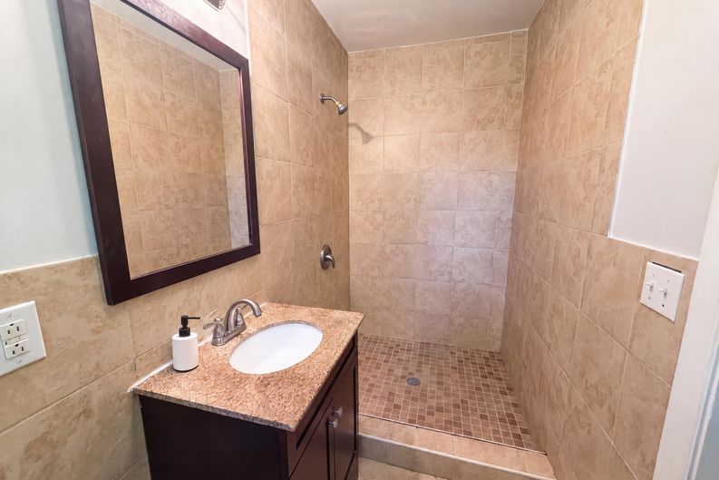 Photo 21 of 23 of 927 Greenlawn Dr, Columbia, SC