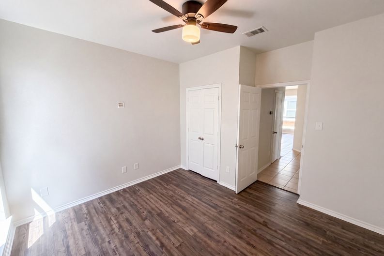 Photo 14 of 20 of 2617 Silver Hill Dr, Fort Worth, TX