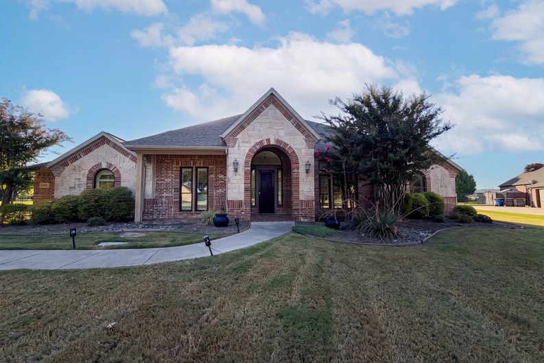 Photo 17 of 25 of 6530 Swallow Ct, McKinney, TX