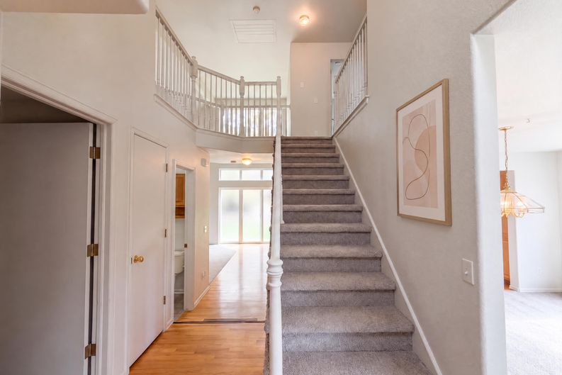 Photo 6 of 40 of 821 Sage Sparrow Cir, Highlands Ranch, CO