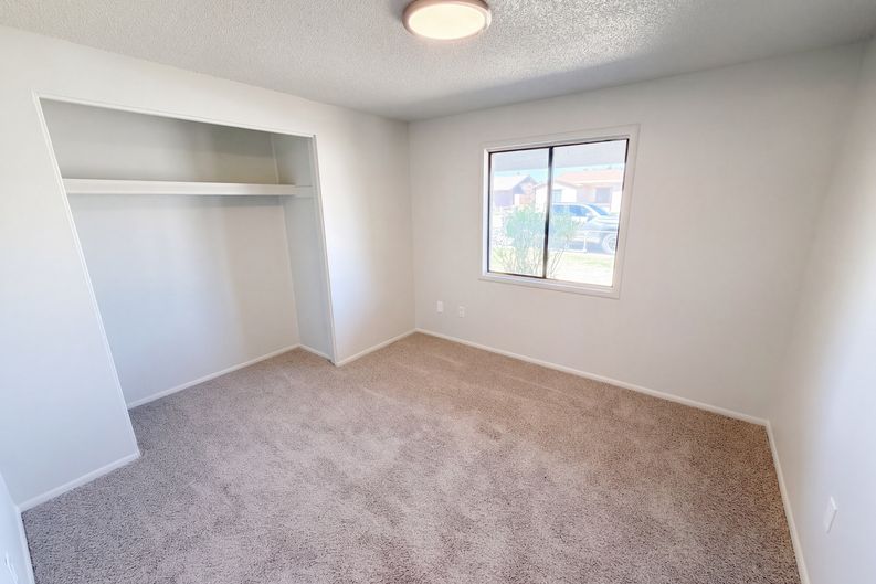 Photo 15 of 30 of 5921 W Cypress St, Phoenix, AZ
