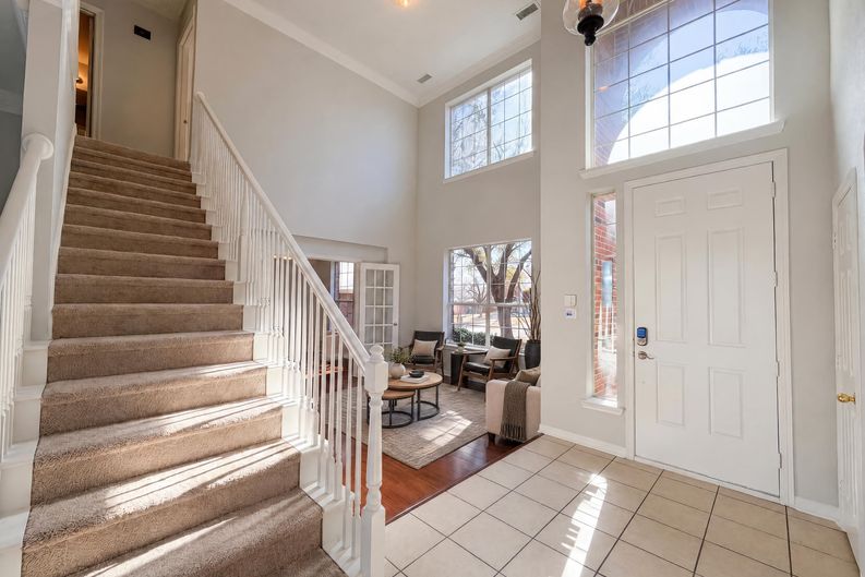 Photo 9 of 34 of 1412 Spring Ridge Ln, Flower Mound, TX