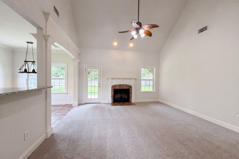Photo 19 of 24 of 2642 Westhaven Dr, Murfreesboro, TN
