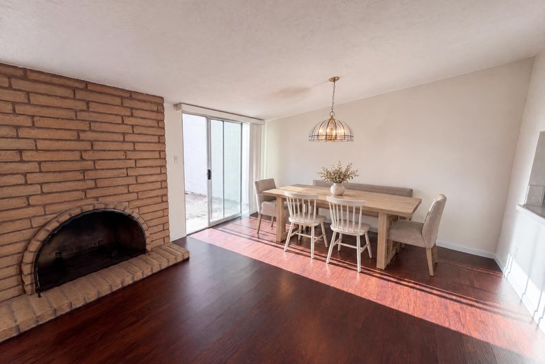 Photo 6 of 21 of 7318 Villa Del Sol Ln, Citrus Heights, CA