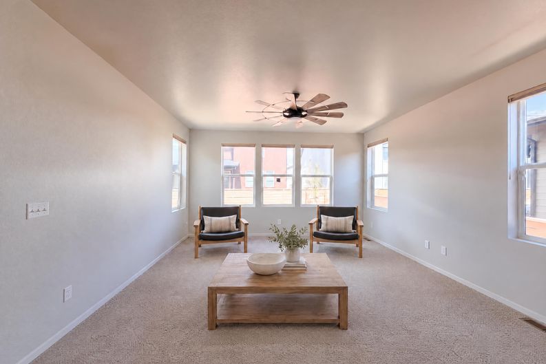 Photo 6 of 39 of 2924 Bow Line Pl, Longmont, CO