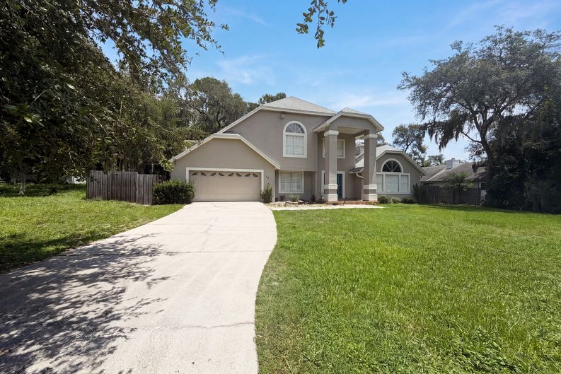 Photo 24 of 30 of 300 Sprucewood Rd, Lake Mary, FL