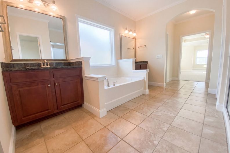 Photo 21 of 40 of 249 Southberry Ln, Lexington, SC