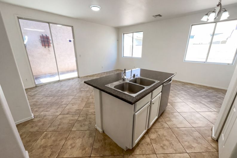 Photo 9 of 36 of 4246 E Tyson St, Gilbert, AZ