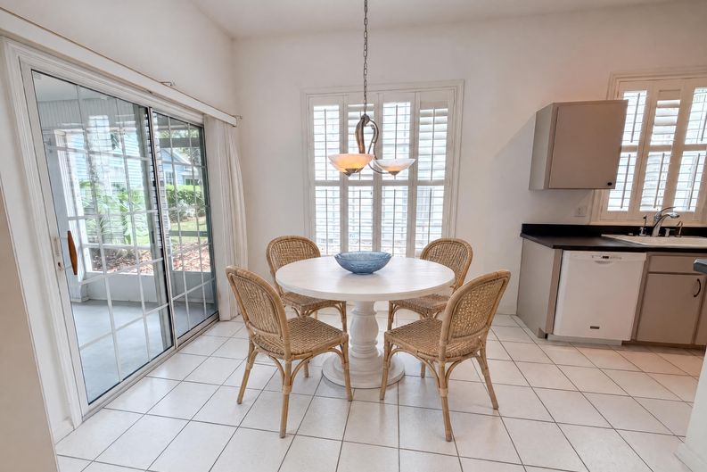 Photo 8 of 19 of 3319 Newbliss Cir, Ormond Beach, FL