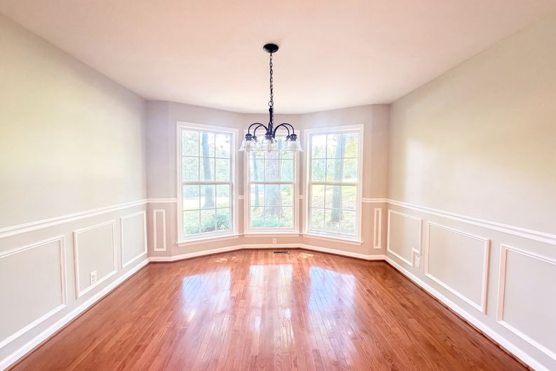 Photo 7 of 24 of 608 Beechtree Ct, Burns, TN