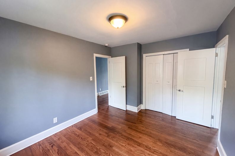 Photo 9 of 17 of 410 Pekoe Ave, Durham, NC
