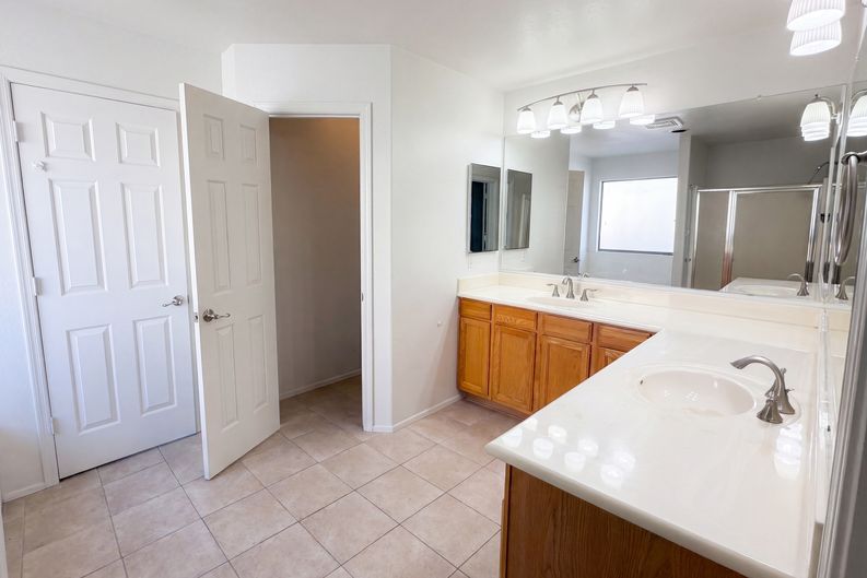 Photo 23 of 36 of 9029 W Yukon Dr, Peoria, AZ
