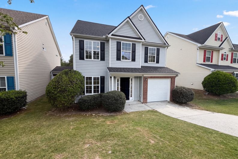 Photo 18 of 21 of 6126 Hickory Lane Dr, Union City, GA