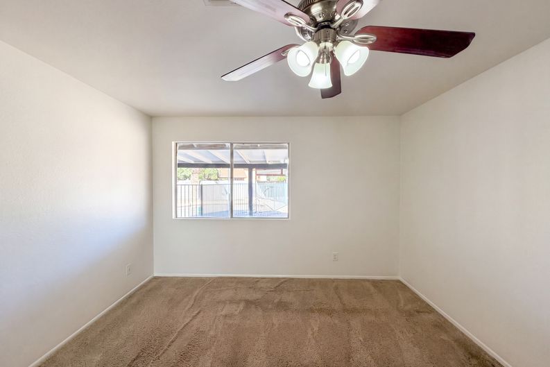Photo 13 of 28 of 7120 W Leith Ln, Peoria, AZ