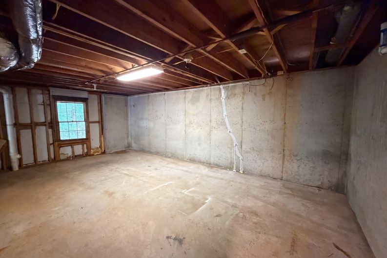 Photo 16 of 23 of 3514 Nettle Ln NE, Roswell, GA