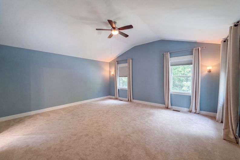 Photo 12 of 27 of 3224 Barkham Dr, Midlothian, VA