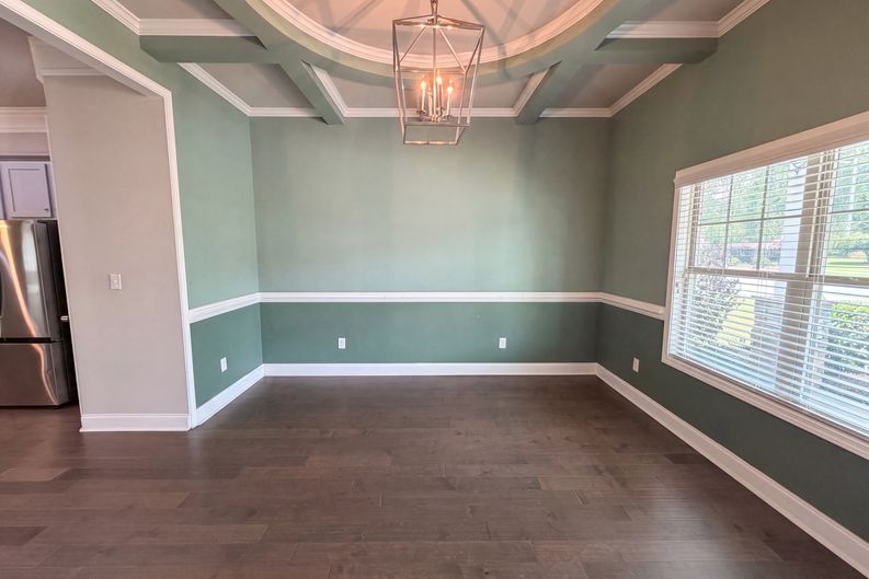 Photo 6 of 21 of 5317 Winmire Ln, Stone Mountain, GA