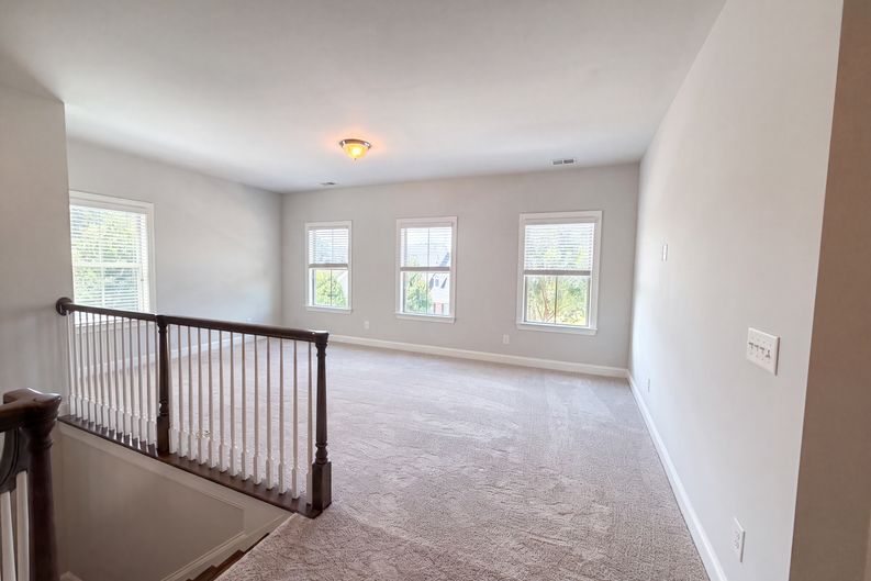 Photo 17 of 21 of 147 Monteray Oaks Cir, Fort Mill, SC