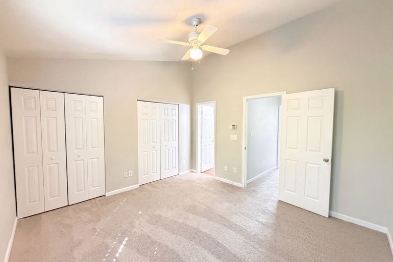 Photo 4 of 16 of 12605 Tucker Crossing Ln, Charlotte, NC