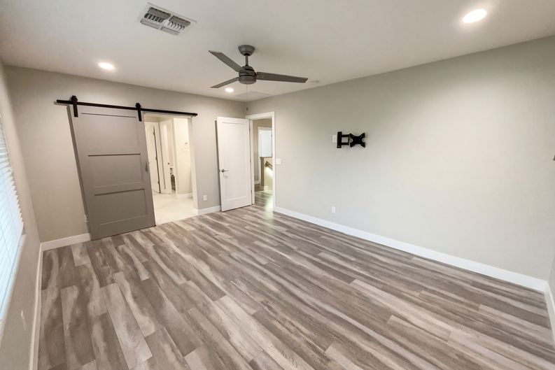 Photo 4 of 31 of 1099 E Sourwood Dr, Gilbert, AZ