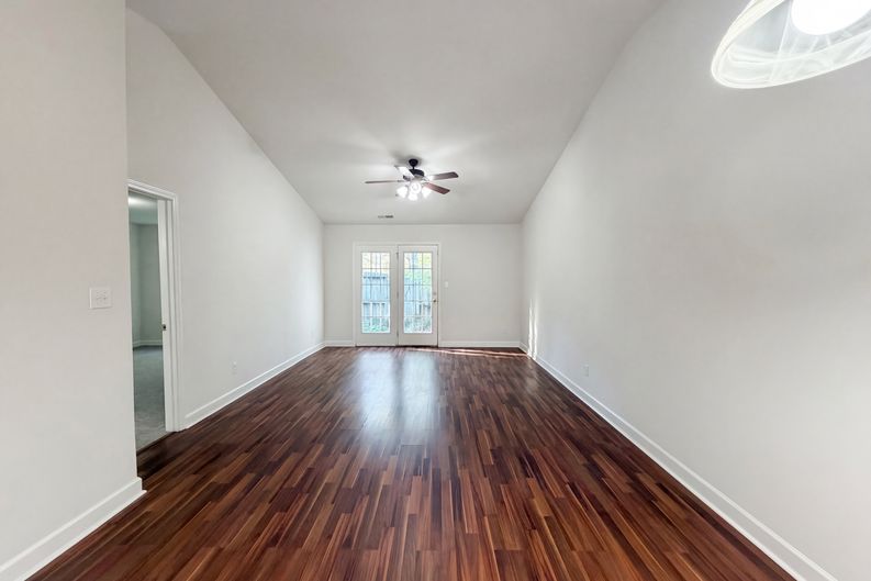 Photo 3 of 21 of 3088 Trimble Cir NW, Concord, NC