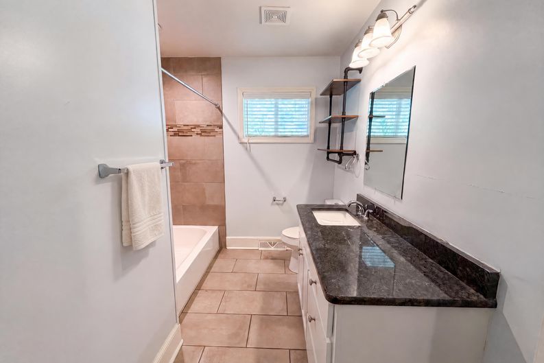 Photo 12 of 19 of 1605 Auten Rd, Gastonia, NC