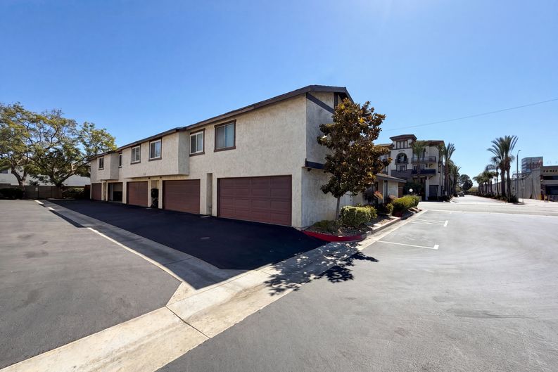 Photo 26 of 30 of 22432 S Vermont Ave, Torrance, CA