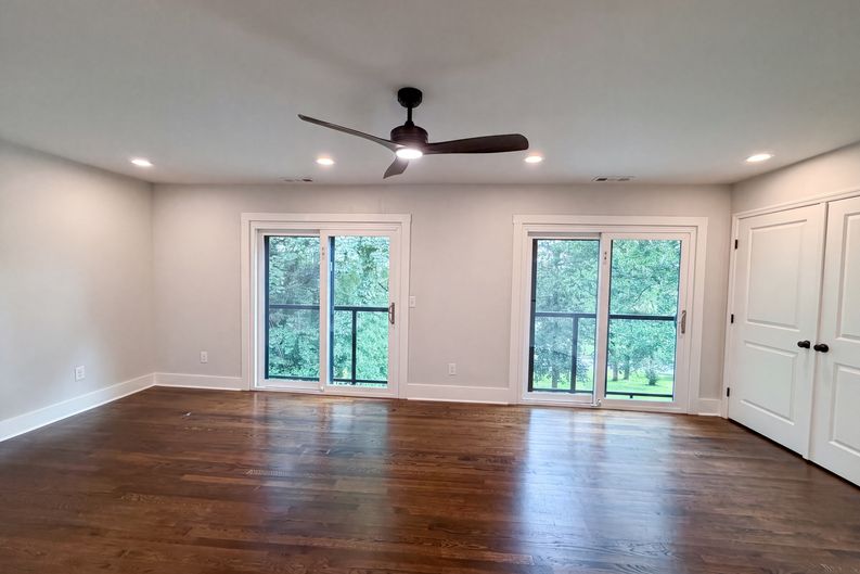 Photo 4 of 36 of 6112 Pinehurst Dr, Nashville, TN