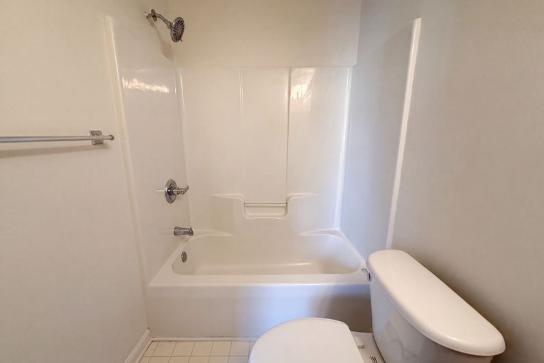 Photo 10 of 19 of 4635 Leprechaun Ln, Winston Salem, NC