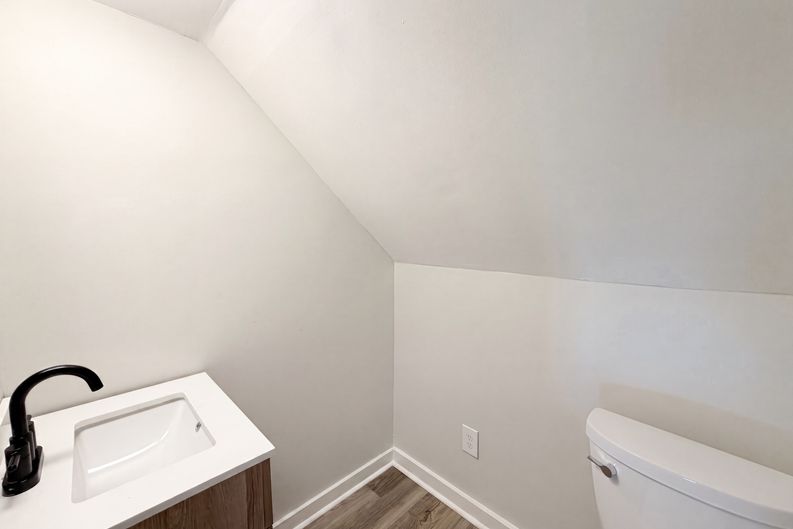 Photo 18 of 24 of 6418 Savannah Ave, Cincinnati, OH