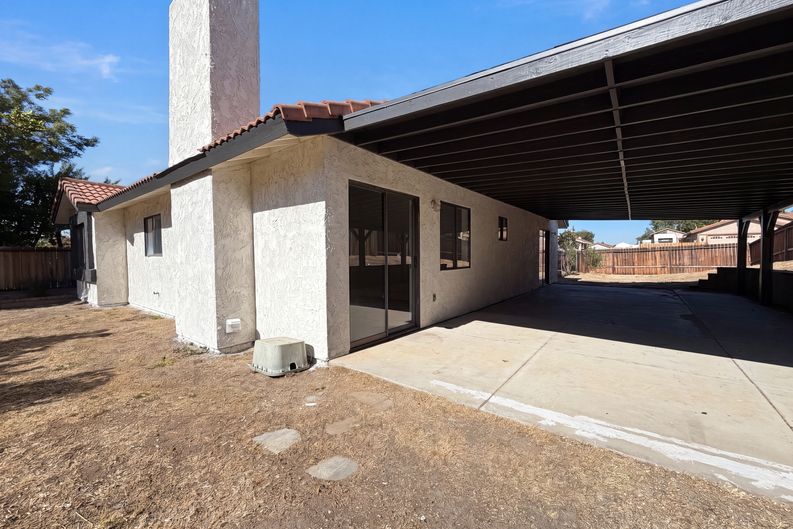 Photo 24 of 25 of 42355 Willeta Ave, Lancaster, CA