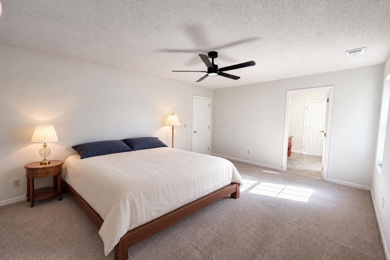 Photo 4 of 27 of 518 Glenfield Cir, Maryville, TN