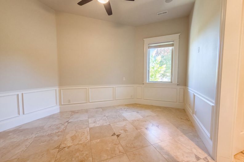 Photo 22 of 56 of 17695 S Fieldstone Ct, Oregon City, OR