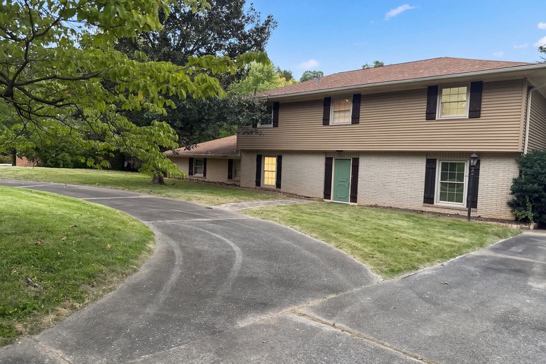 Photo 16 of 16 of 592 Woodland Dr, Paducah, KY